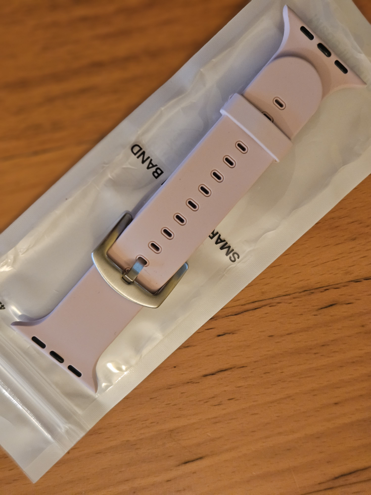 Smart Watch Bands/Straps 42mm/44mm (Brand New) thumbnail