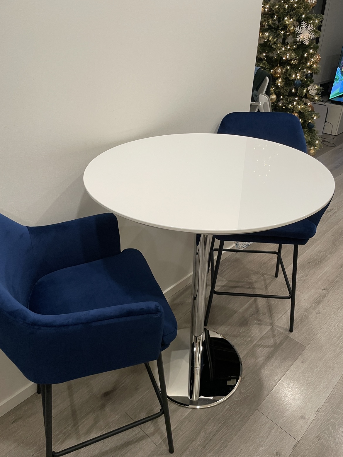 Dining/Bar Table