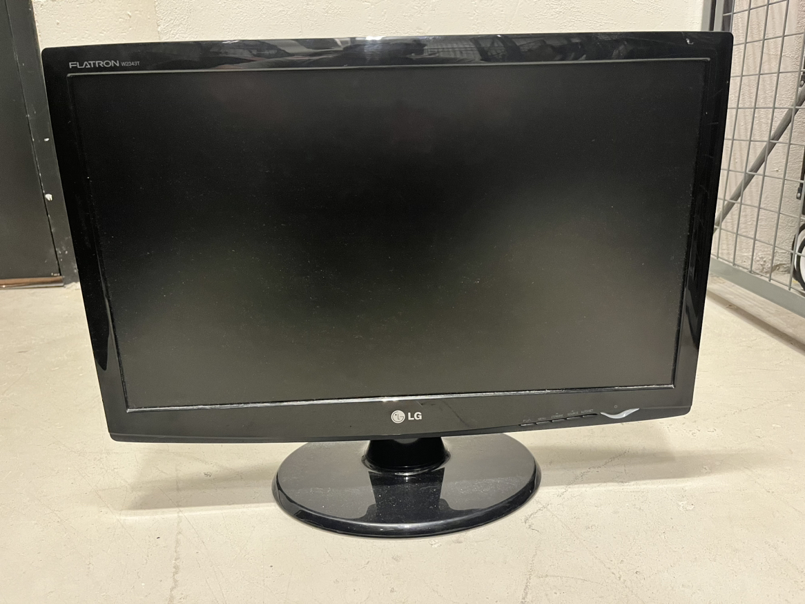 Screen / monitor - photo 3