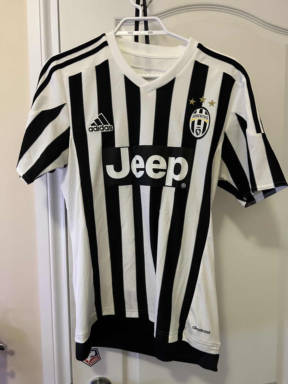 Juventus jersey size s thumbnail