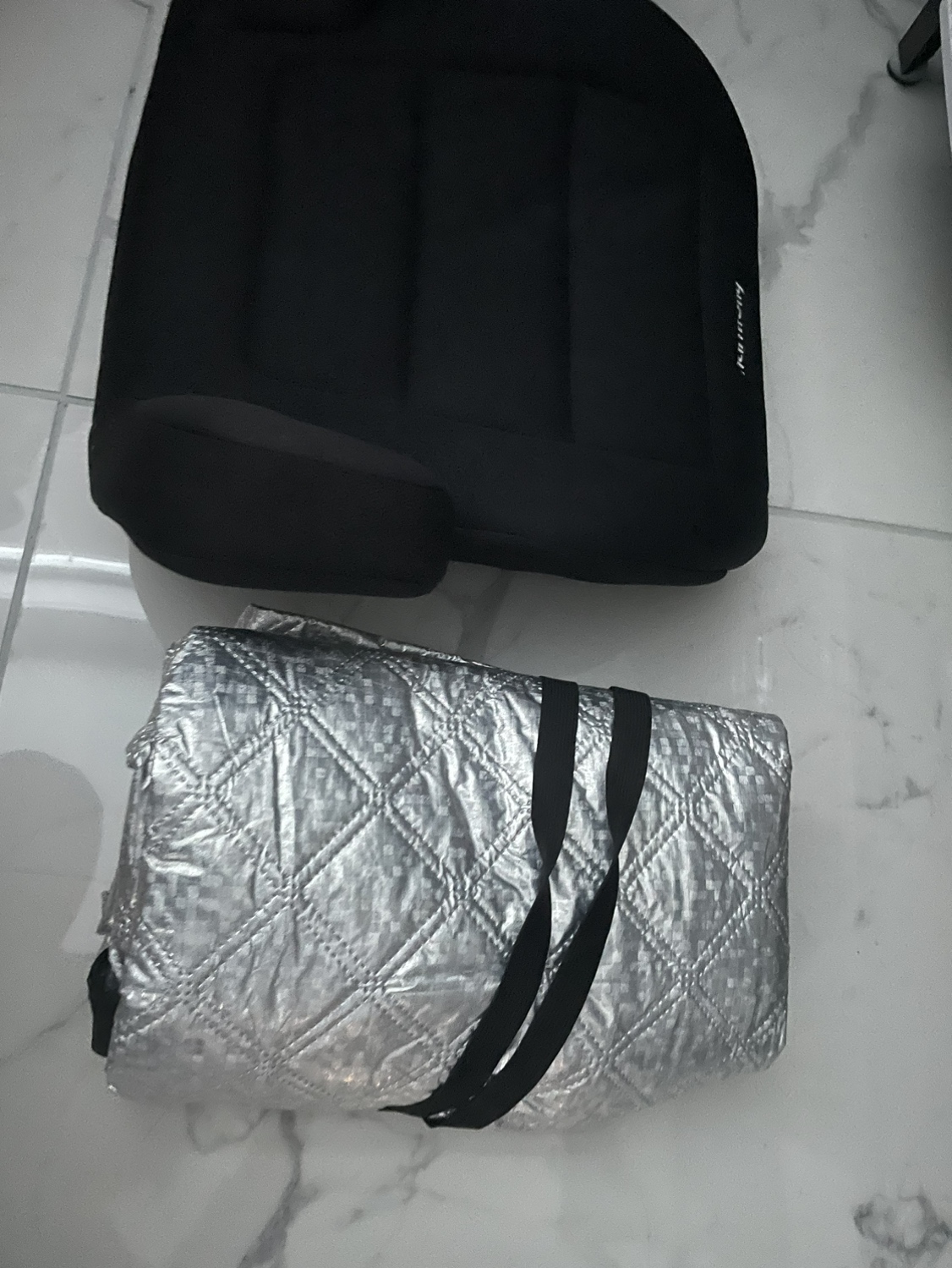 Carseat protector/child seat/window shade/windshield protector - photo 5