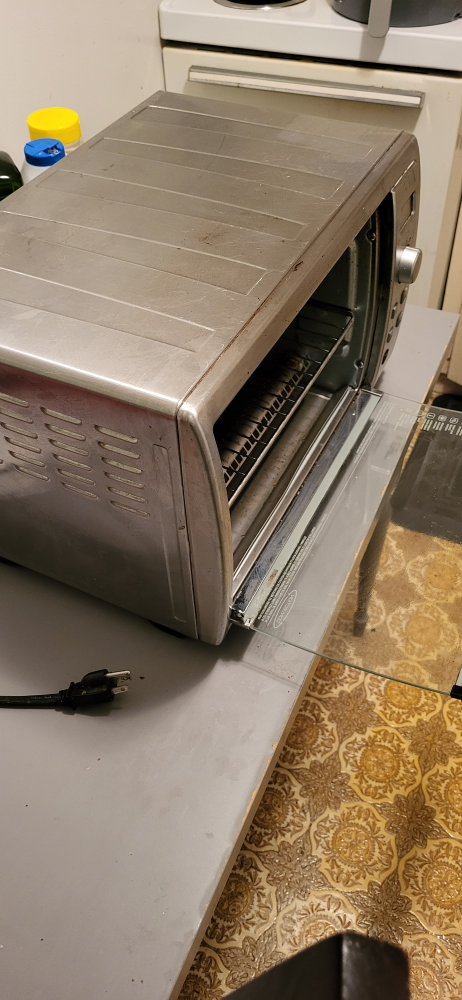 Black & Decker 12" Convection Countertop Toaster Oven Broiler - photo 3