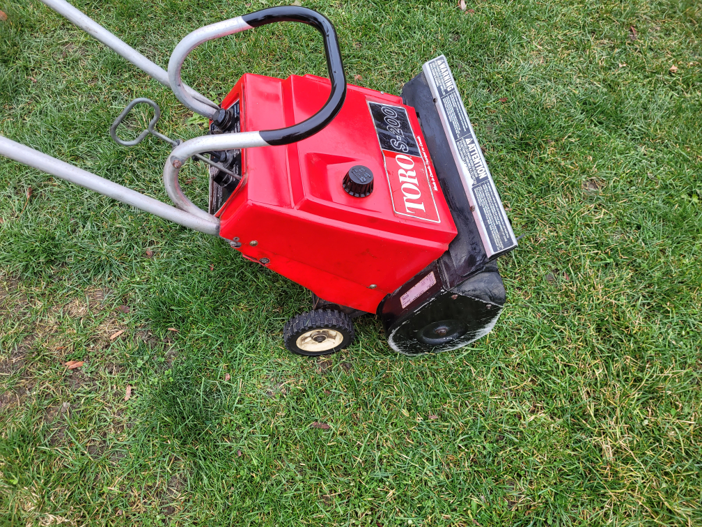 Toro S-200 - photo 2