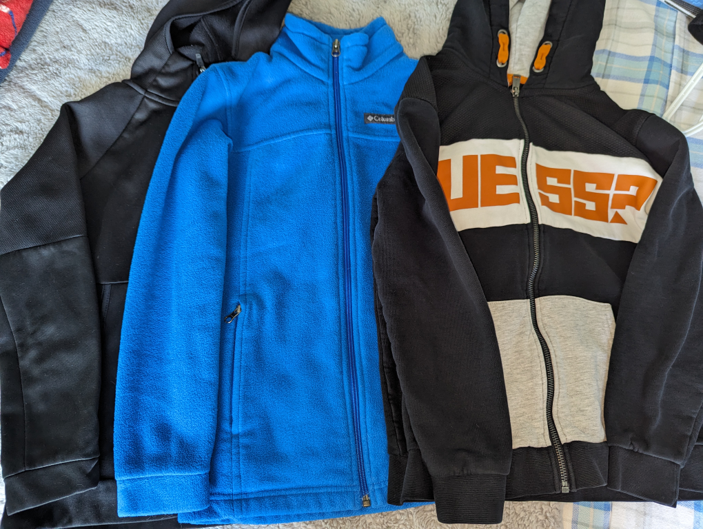 Pack of 3 zip up sweatshirts size large thumbnail