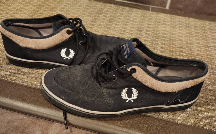 Black shoes