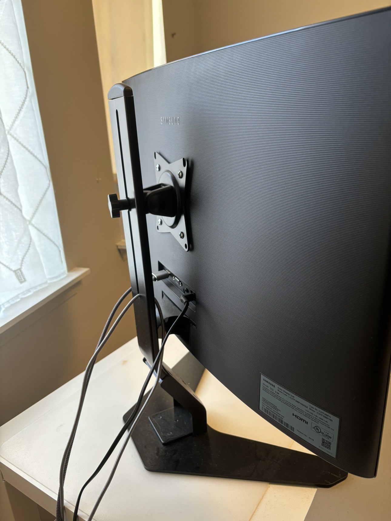 27" Samsung Curved Computer Monitor - photo 3
