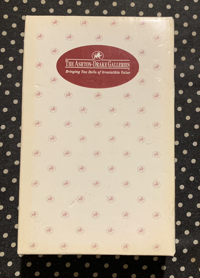 The Ashton-Drake collectible Doll image indicator(4)