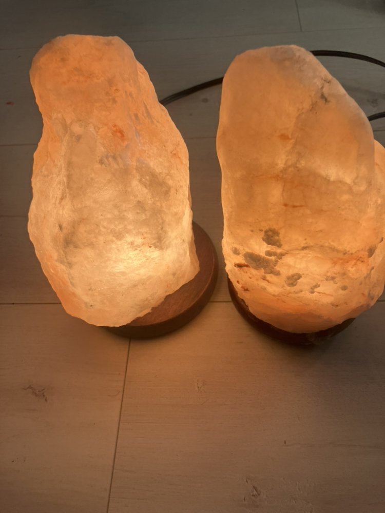 2 x Pink Himalayan salt lamps-working with bulbs included image indicator(2)