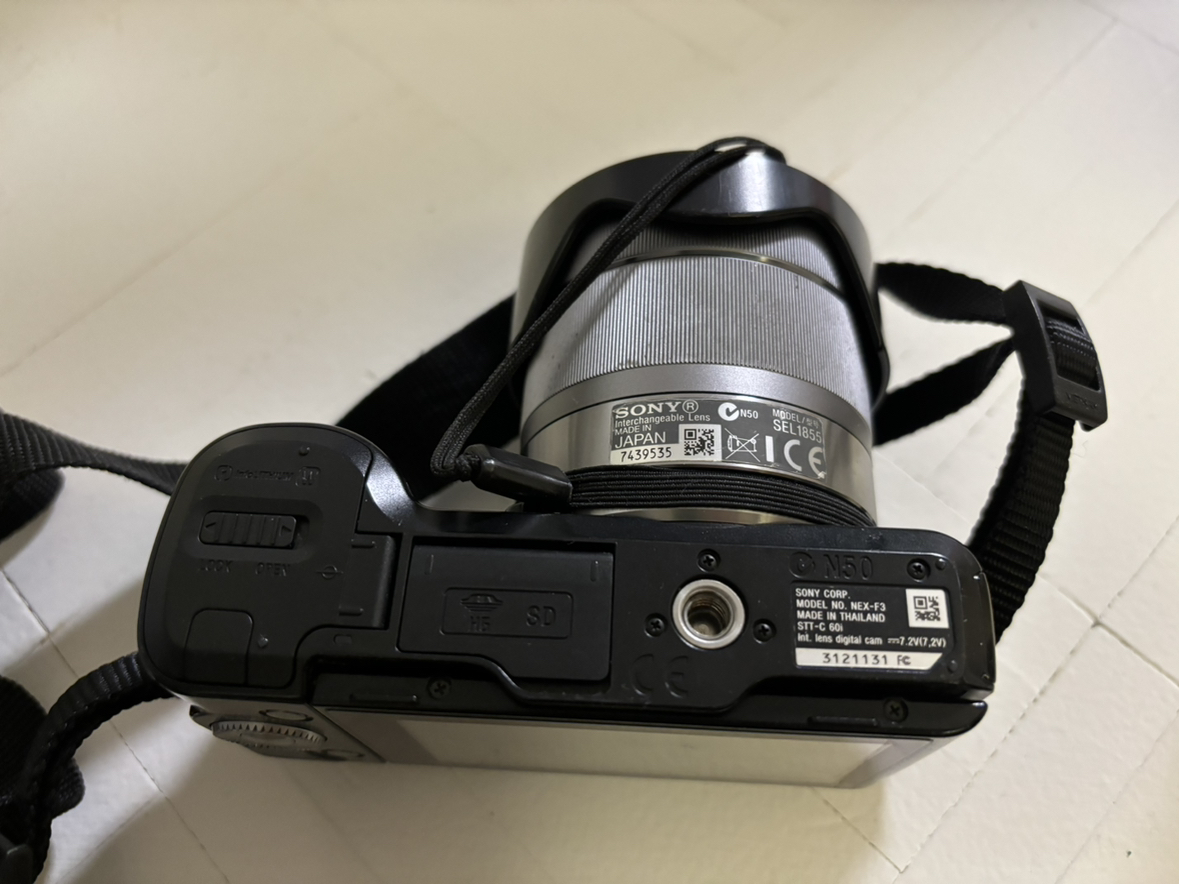 Sony Alpha NEX-F3 Mirrorless Digital Camera 🏒 - photo 4