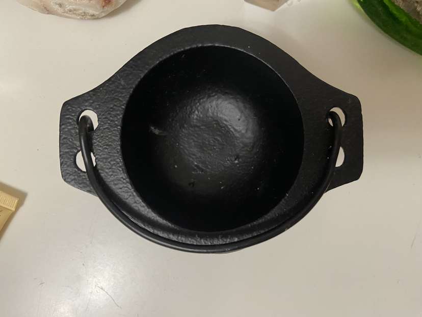 Iron Caldron image indicator(2)