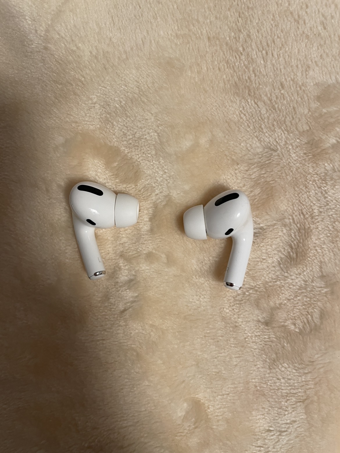 Airpods pro Earbuds(R) 1st generation