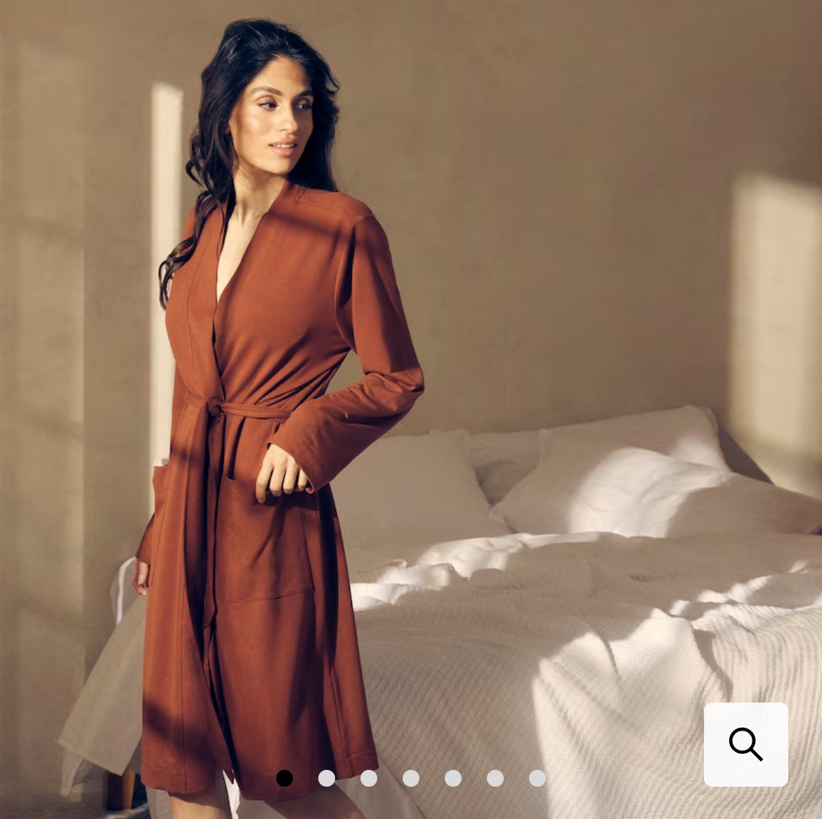 Love & Lore Silky Reading Robe image indicator(4)