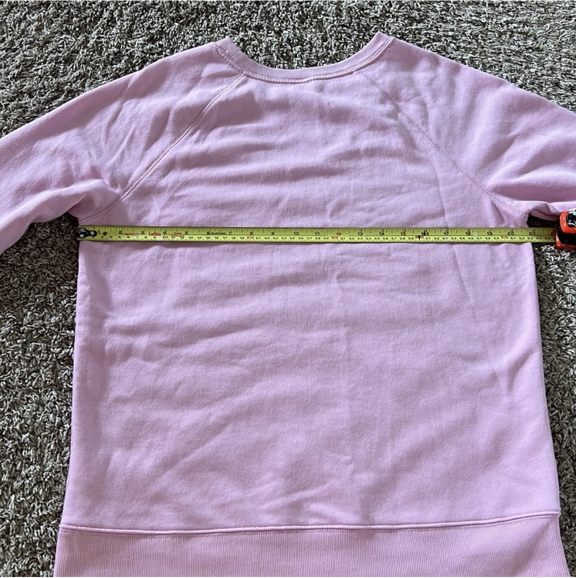 NWOT Old navy sweatshirt size Medium image indicator(4)