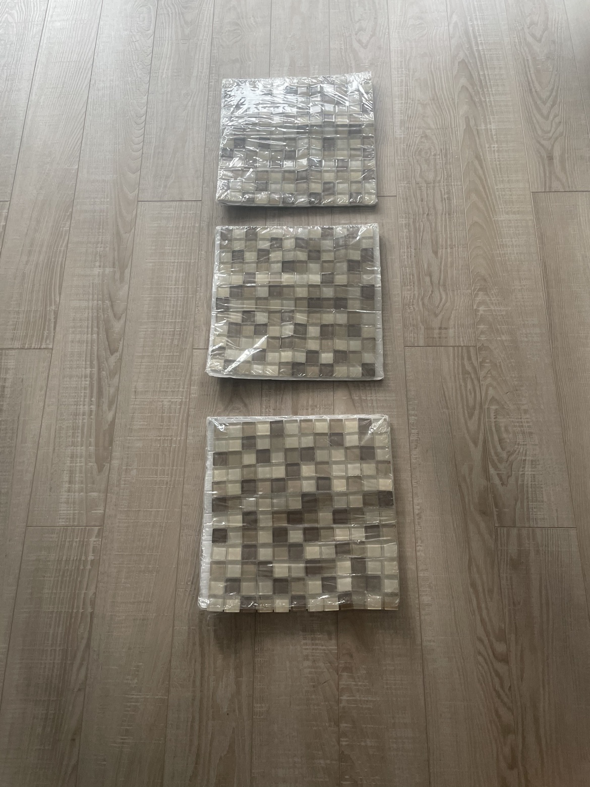 3 Glass Mosaics image indicator(2)