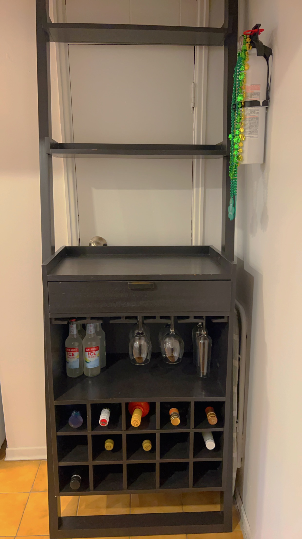 Shelving with wine rack/glass rack thumbnail