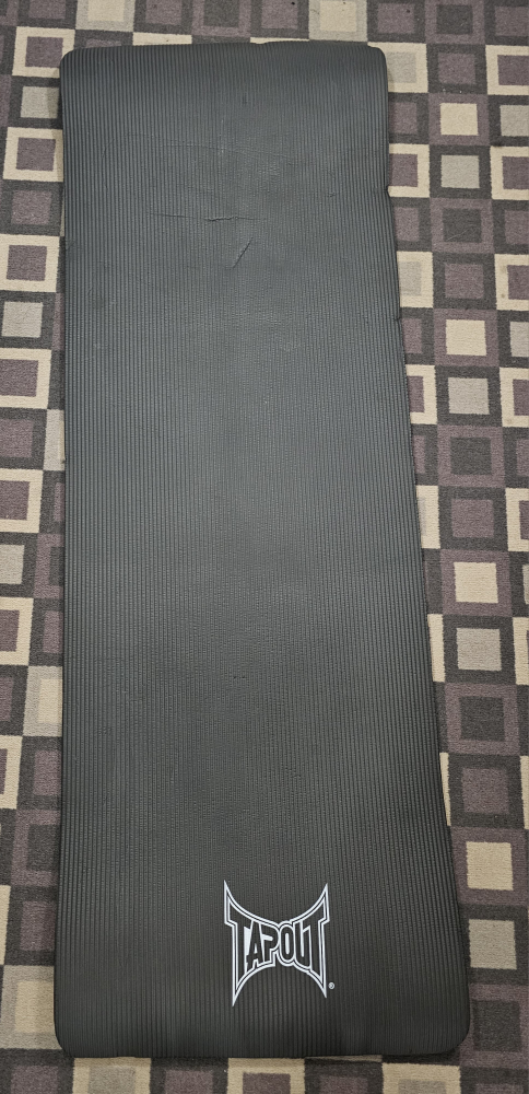 Black foam yoga mat thumbnail