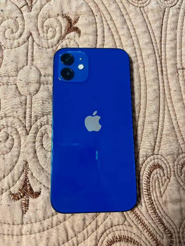 iphone 12 - photo 3