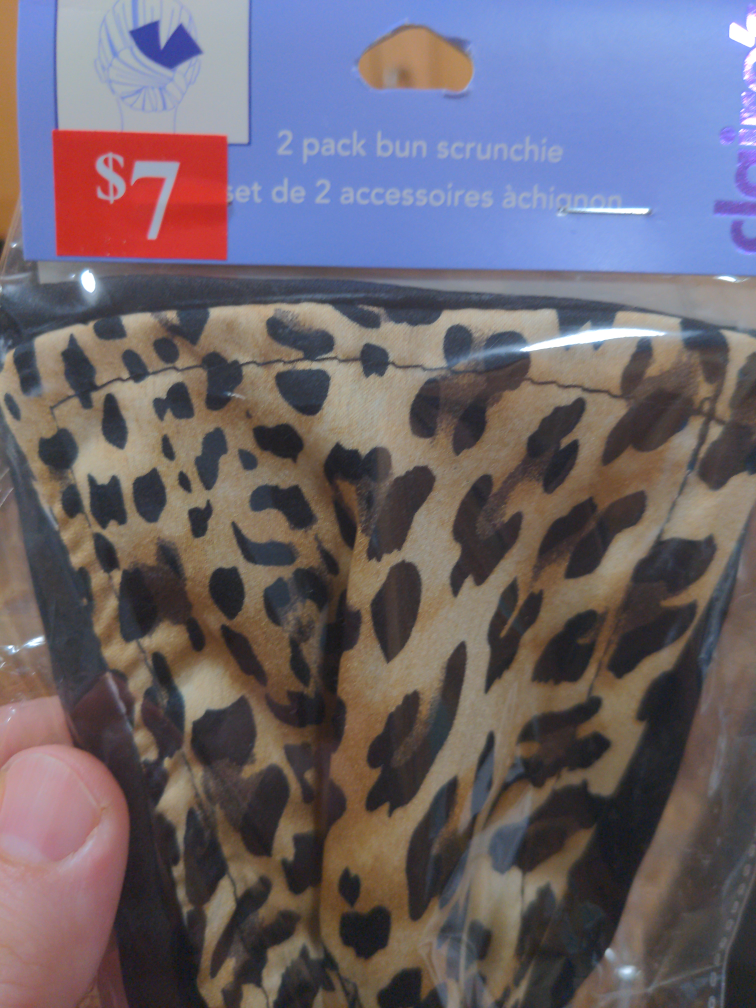 woman hair band thumbnail