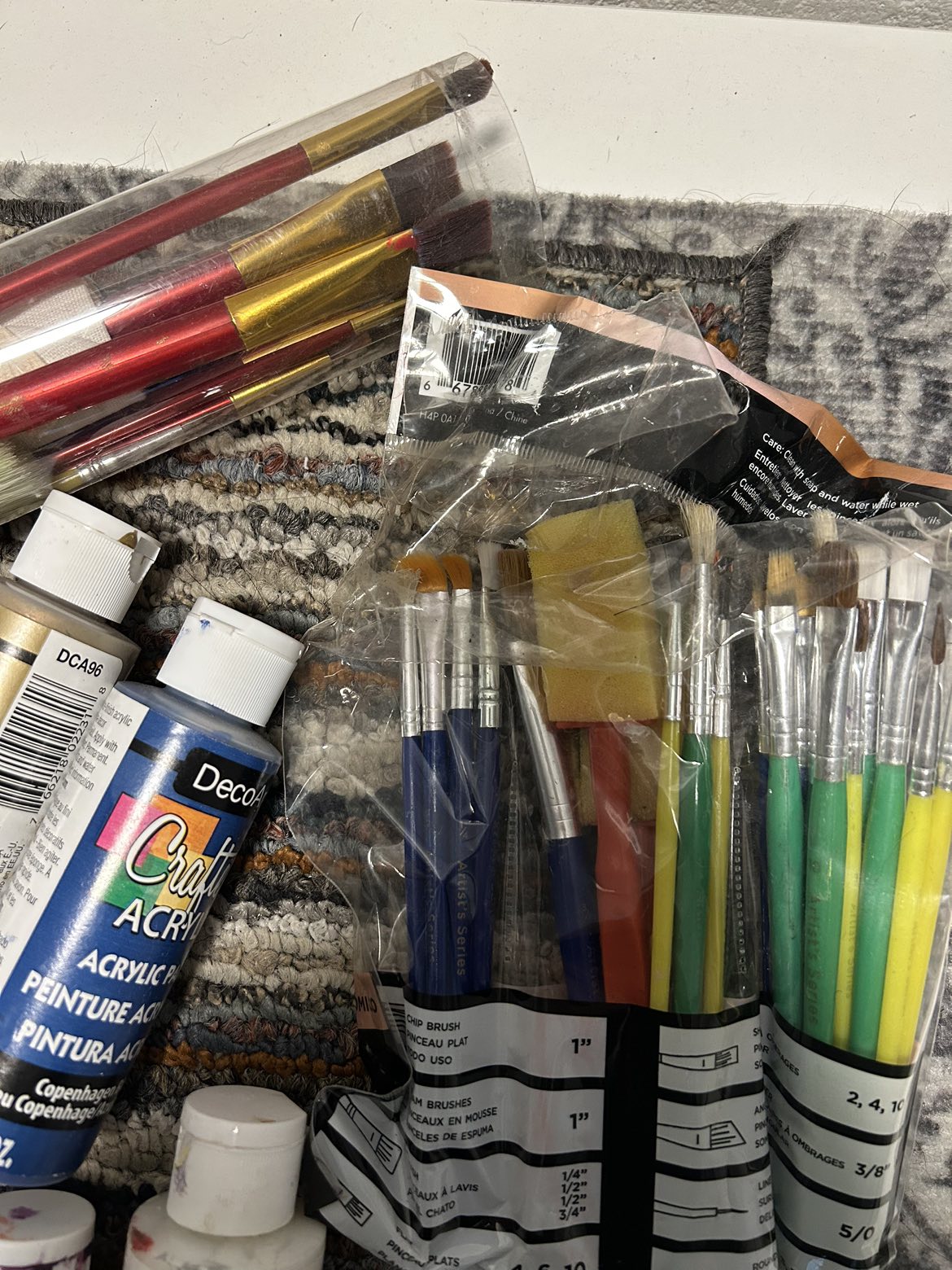 KIDS Art Materials image indicator(2)