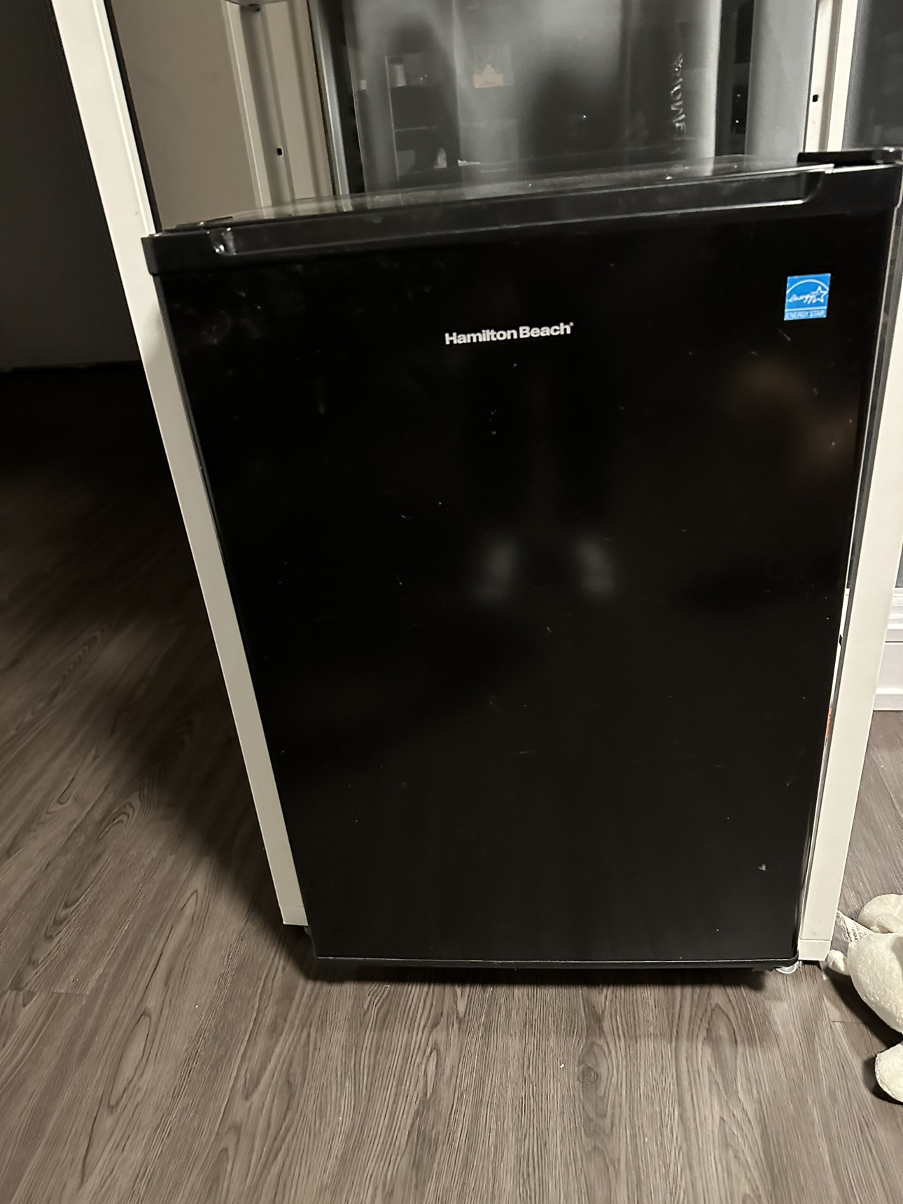 Mini fridge