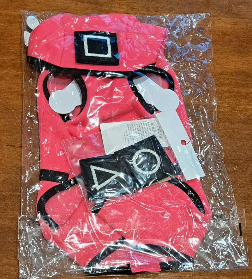 Brand New Squid Game Small Dog Costume image indicator(2)
