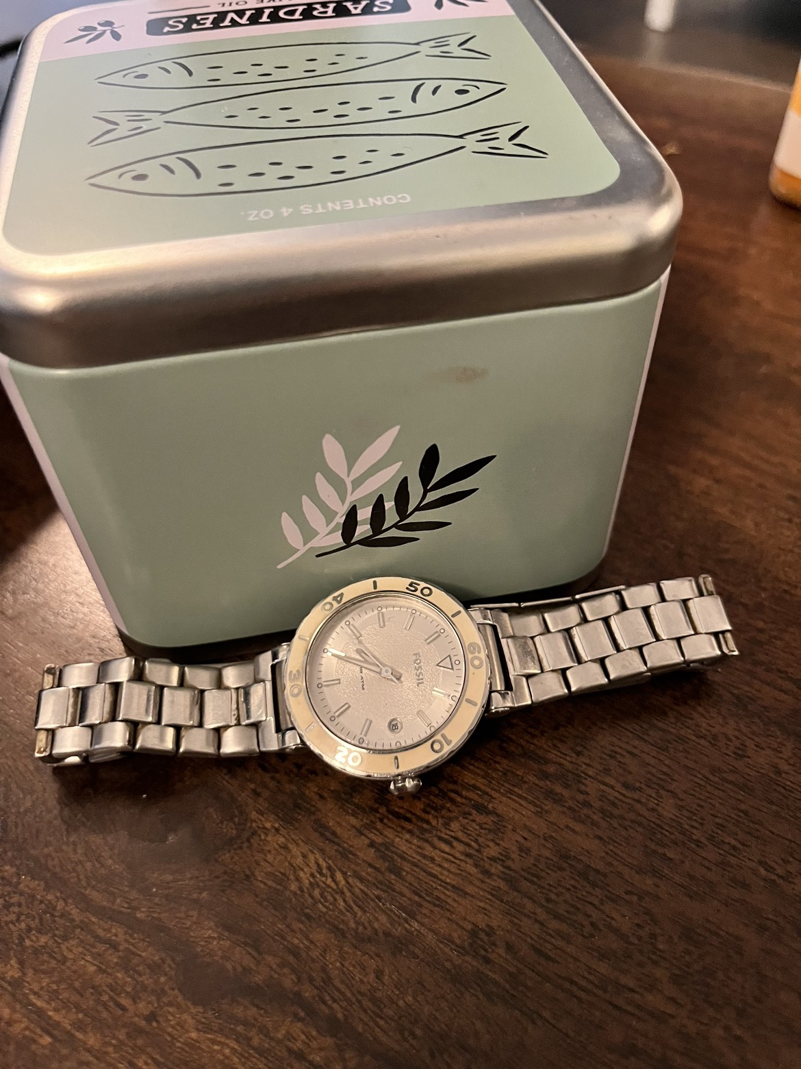 Fossil metal strap women’s watch thumbnail