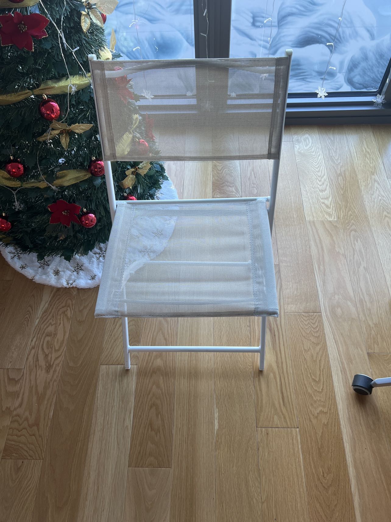 2 White wayfair Chairs for sale ! - photo 3