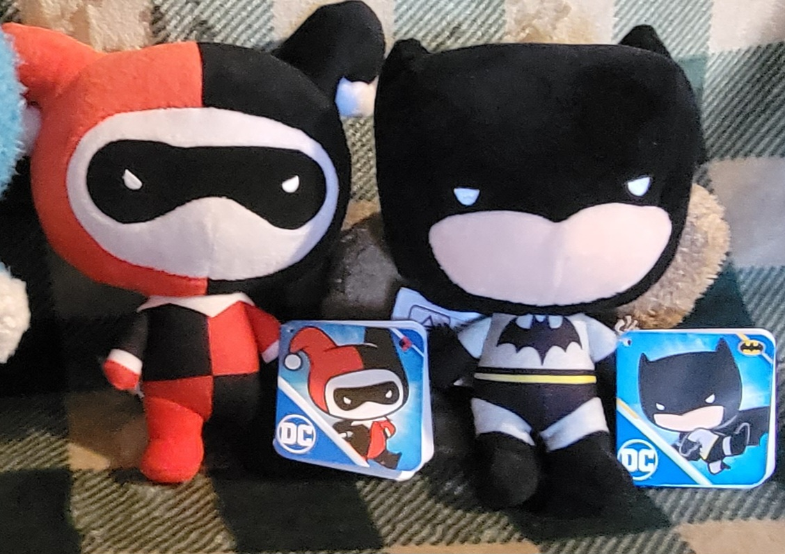 D.C PLUSHY thumbnail