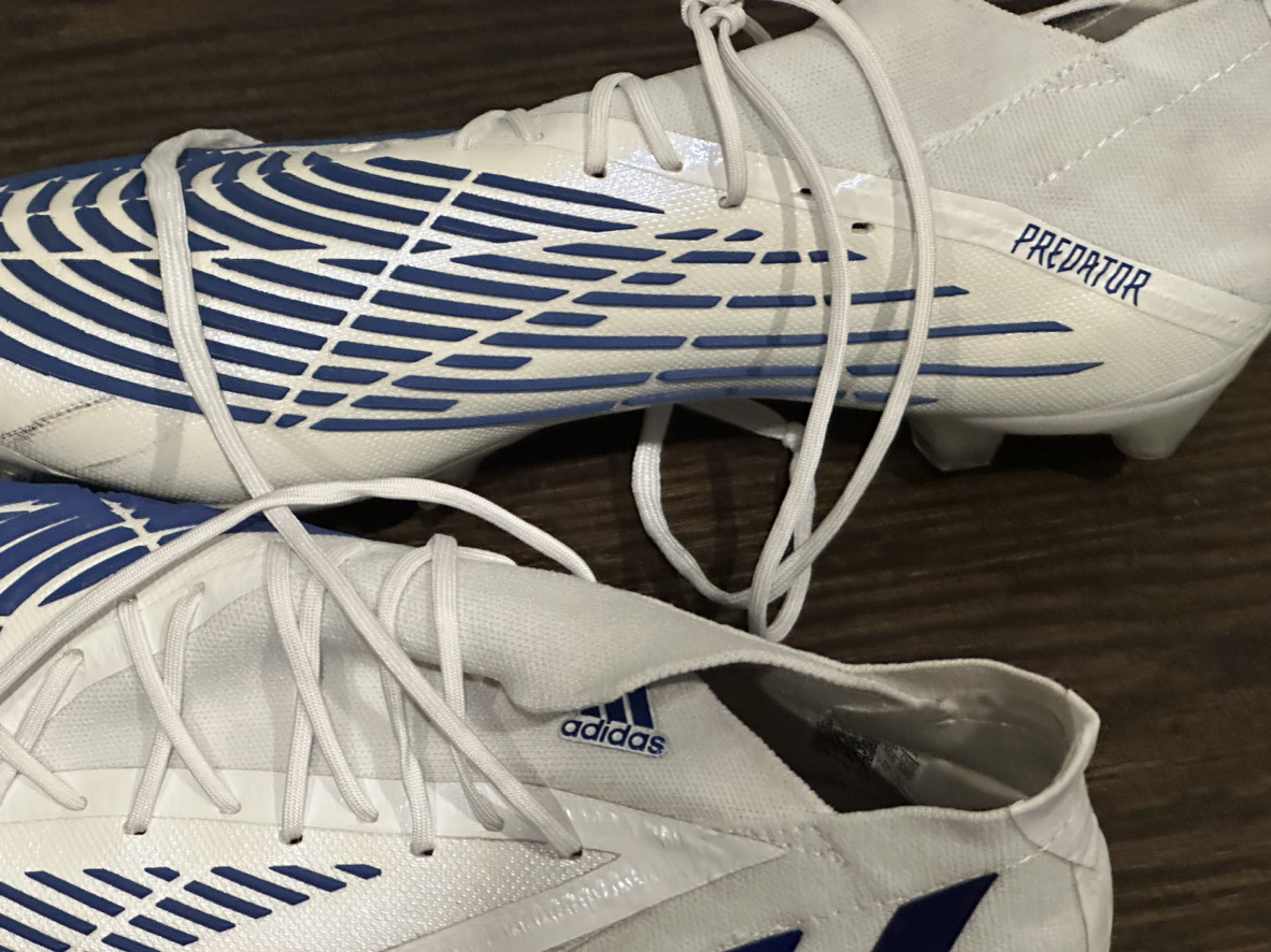 Adidas Soccer cleats( predator) thumbnail
