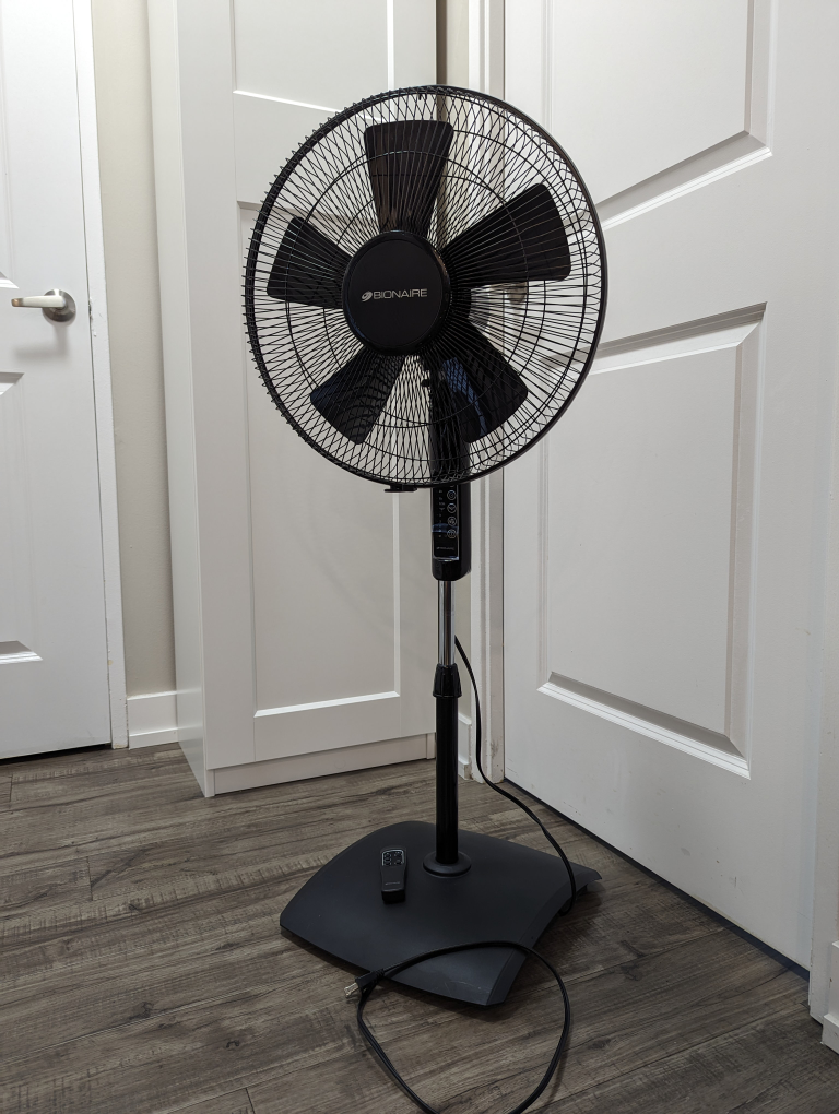 BIONAIRE Standing FAN thumbnail