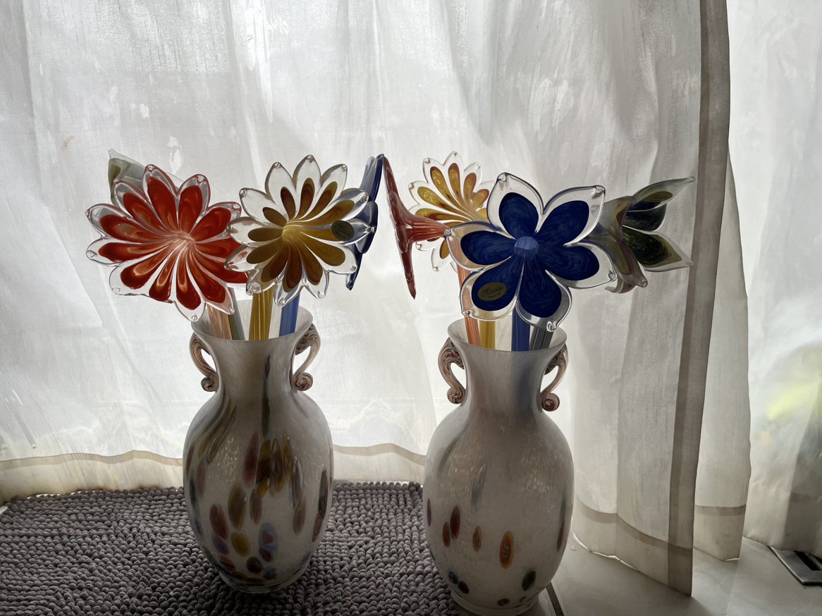 Glass flower pot