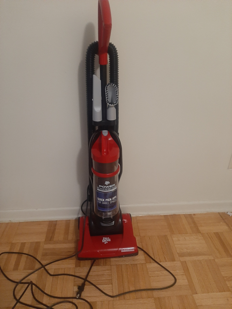 Dirt Devil Vacuum Cleaner