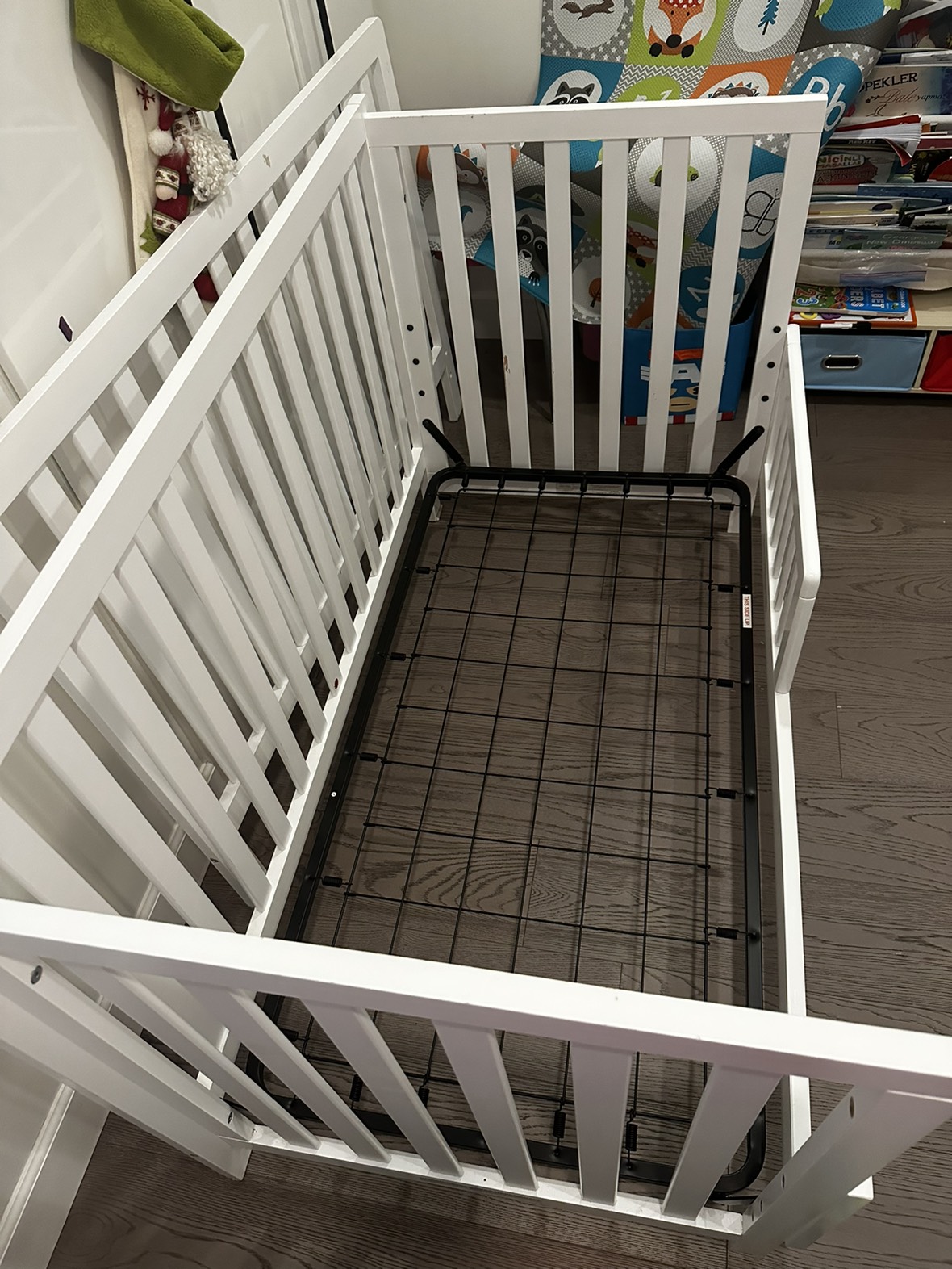 Carter’s by Da Vinci Toddler crib - photo 3