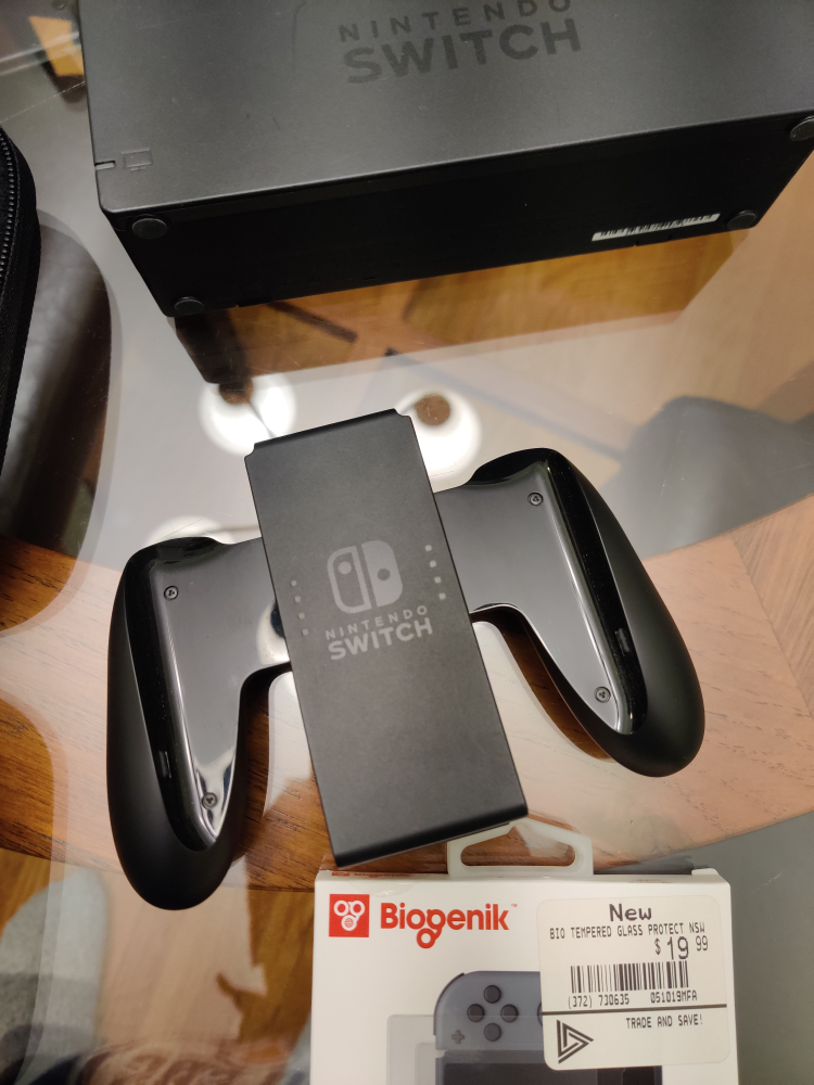Nintendo Switch with all accessories and game grip - photo 4