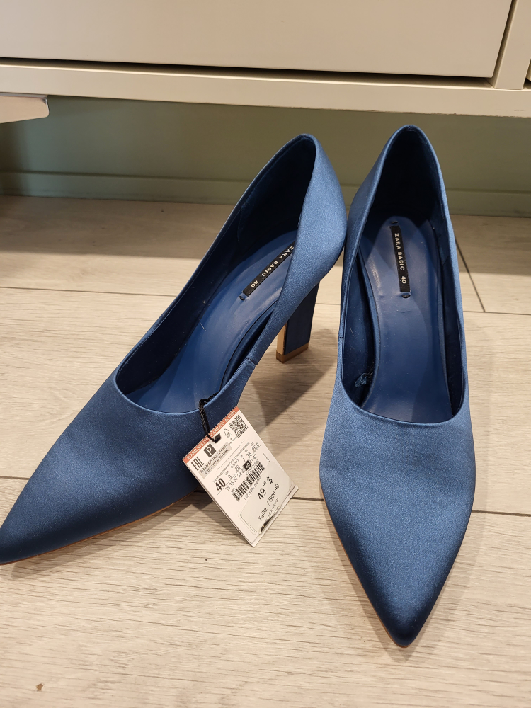 satin heel