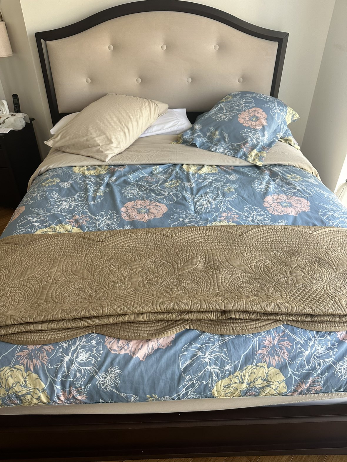 Queen Bed