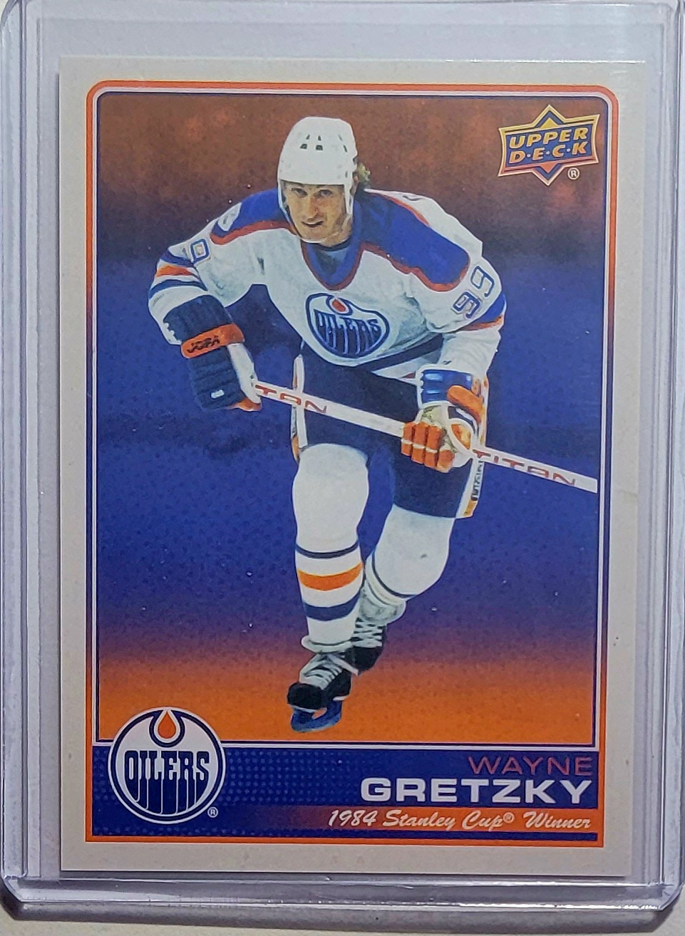 TIM HORTON'S HOCKEY CARD ( Wayne gretzky 23/24 Tribute card) thumbnail