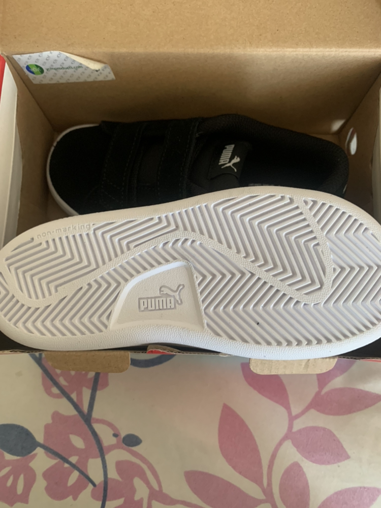 Kids shoes image indicator(2)