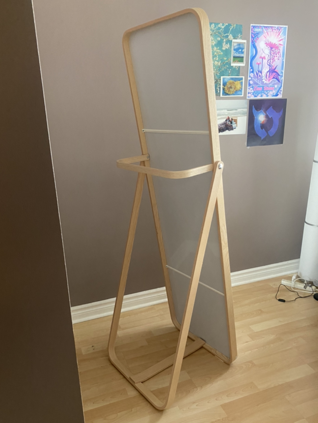 IKEA Standing Mirror (IKORNNES) - photo 4