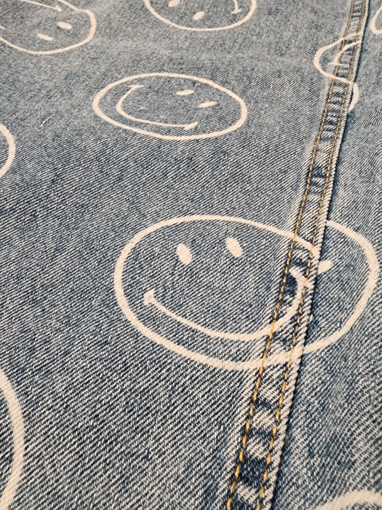 Smiley® x H&M jeans image indicator(6)