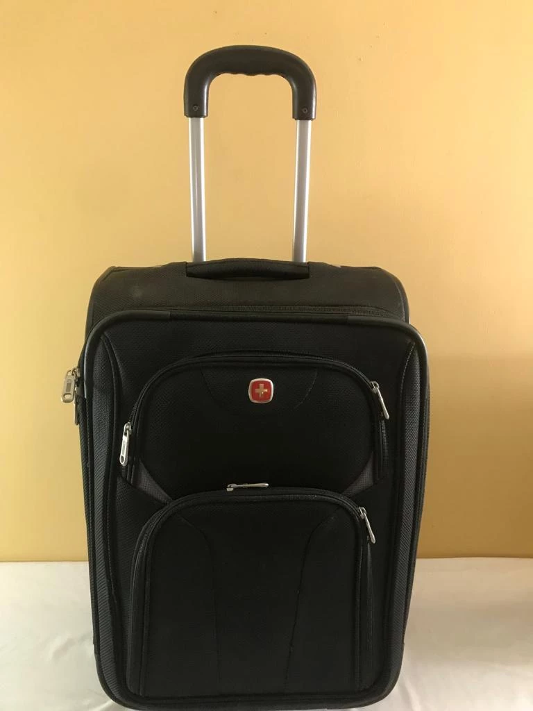 SWISSGEAR 4 Wheeler Carry-on Luggage - photo 2