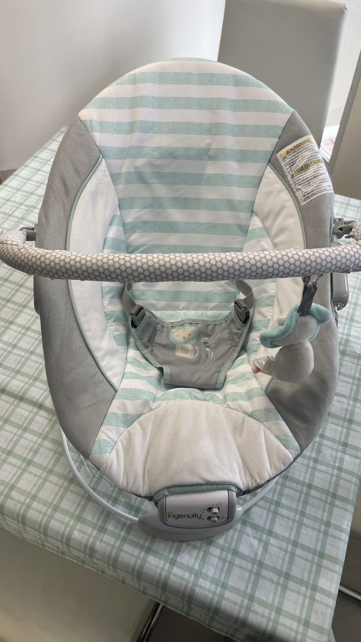 Baby Bouncer with Soothing Vibration and Music