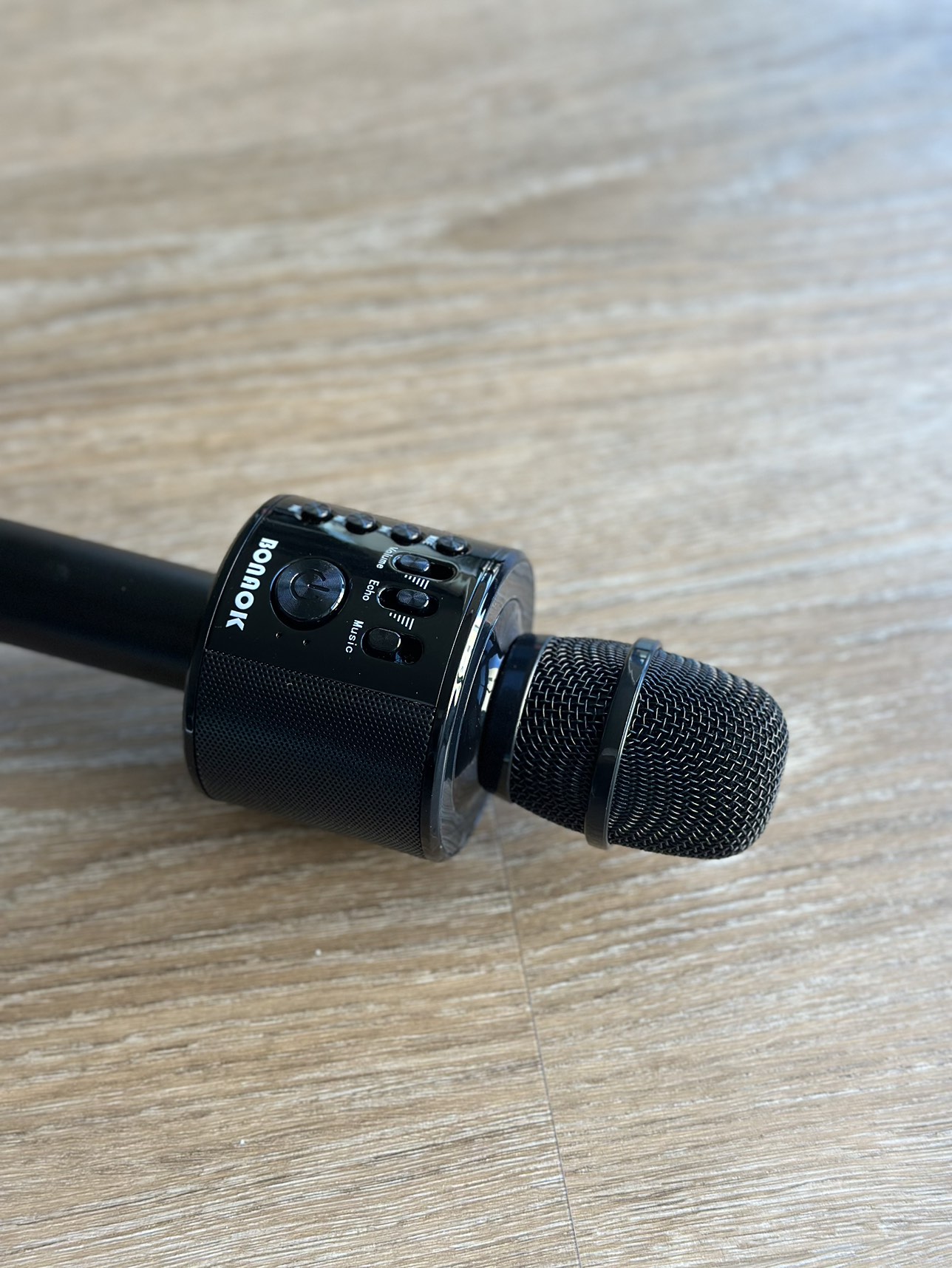 Wireless Bluetooth Karaoke Microphone - photo 3