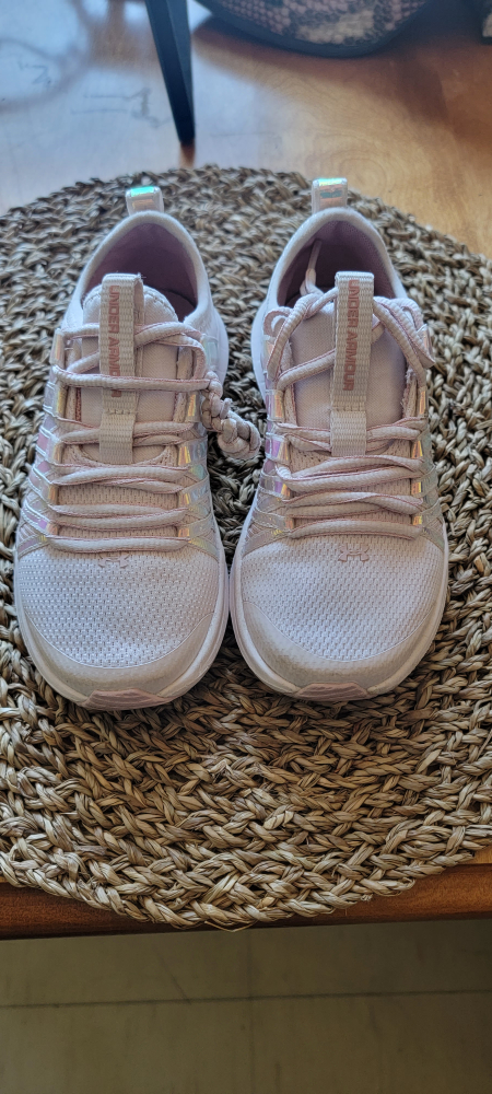 Pink under armor shoes image indicator(3)