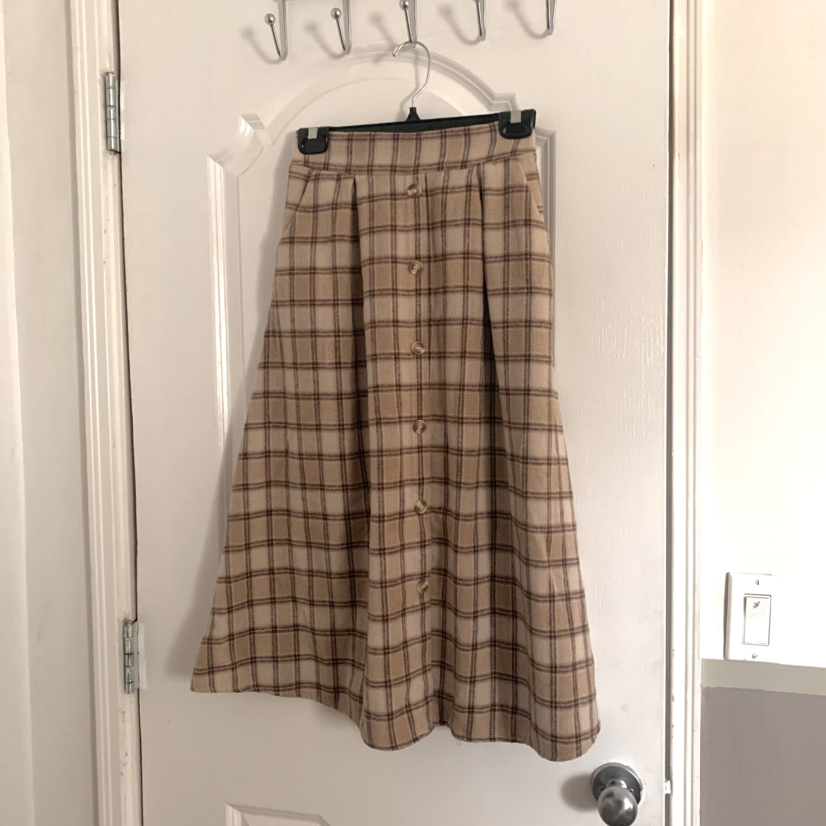 Korean Brown Plaid Skirt w/ Pockets