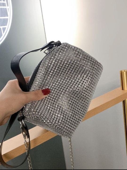 black rhinestone purse image indicator(3)