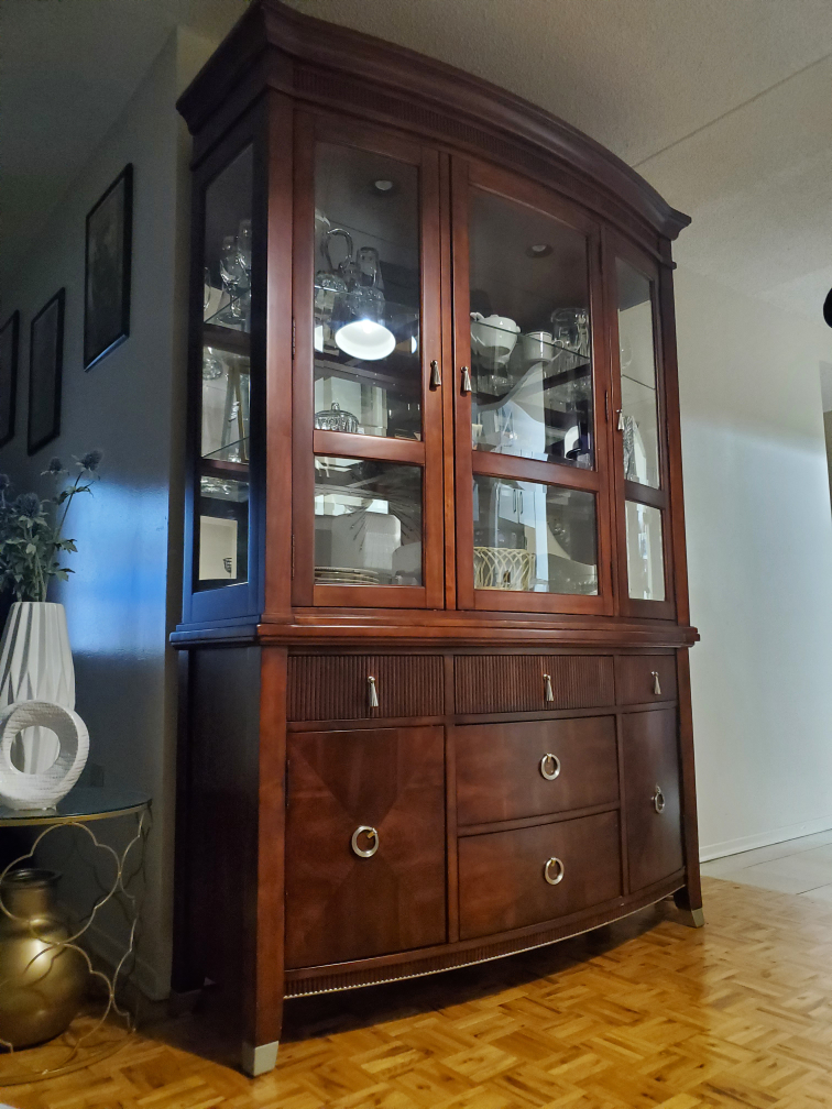 Buffet & Hutch - photo 3