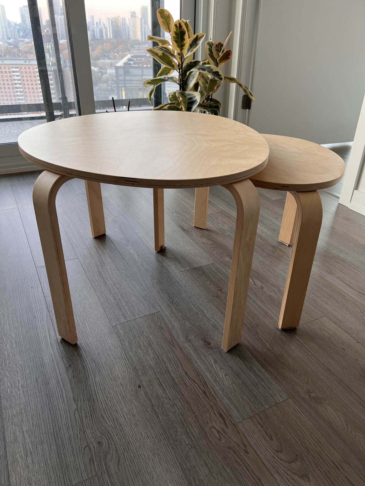 IKEA Coffee and side table