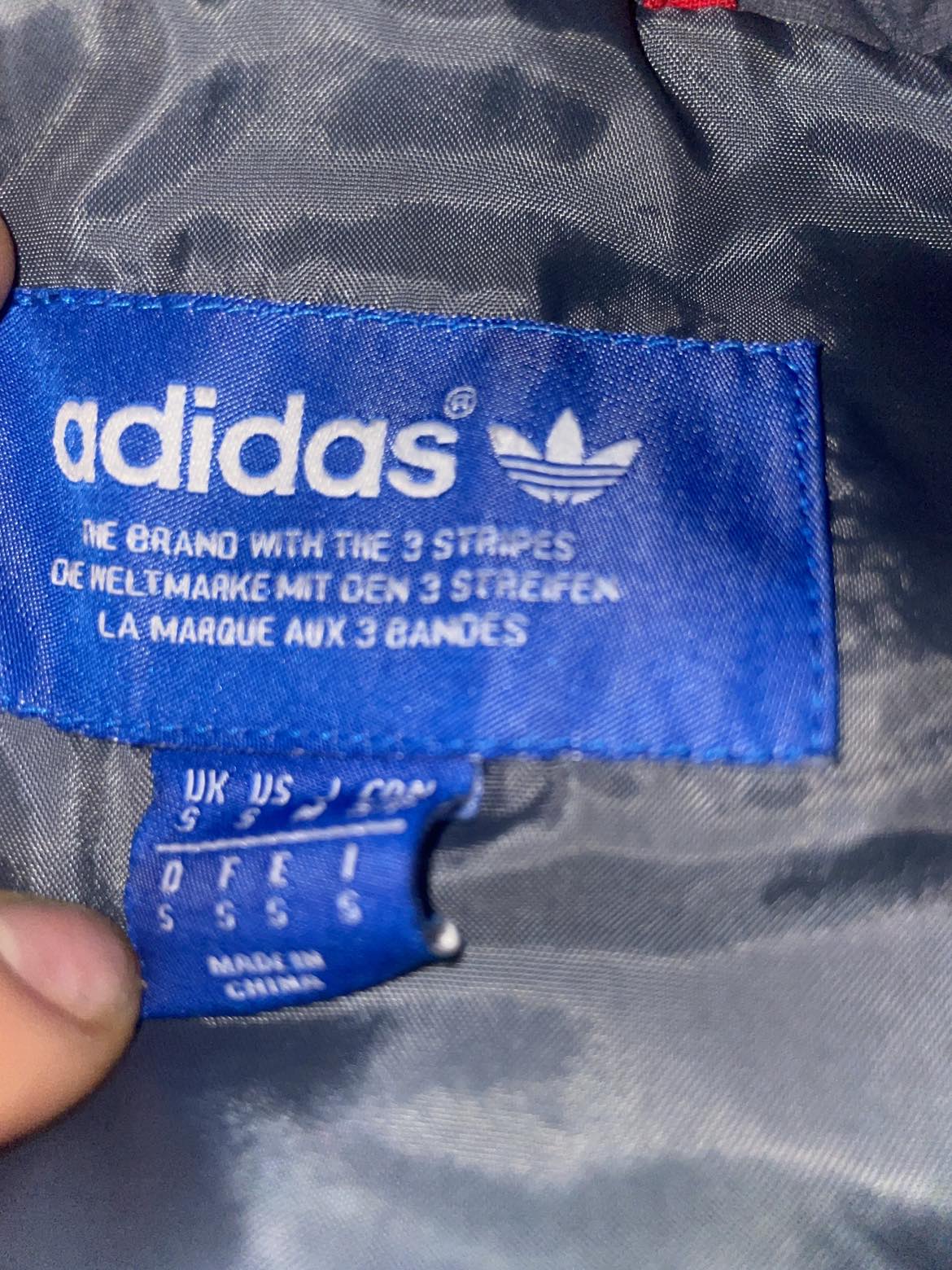 size Small  winter item for mens ❄️ image indicator(3)