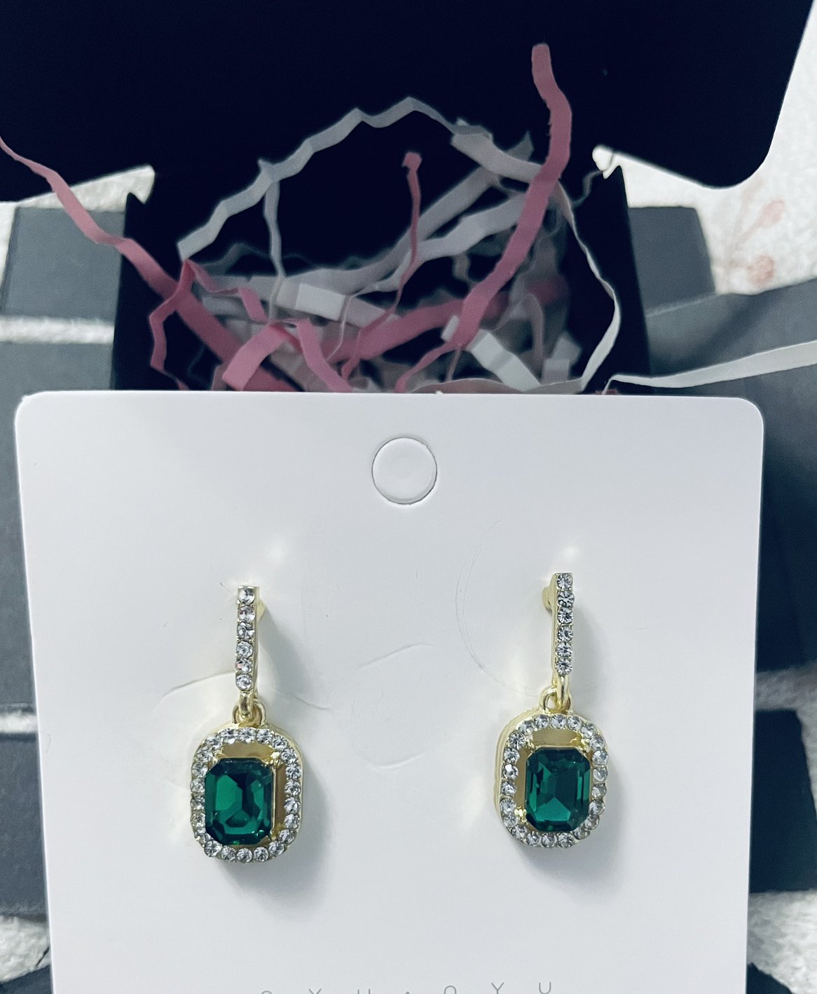 earings thumbnail
